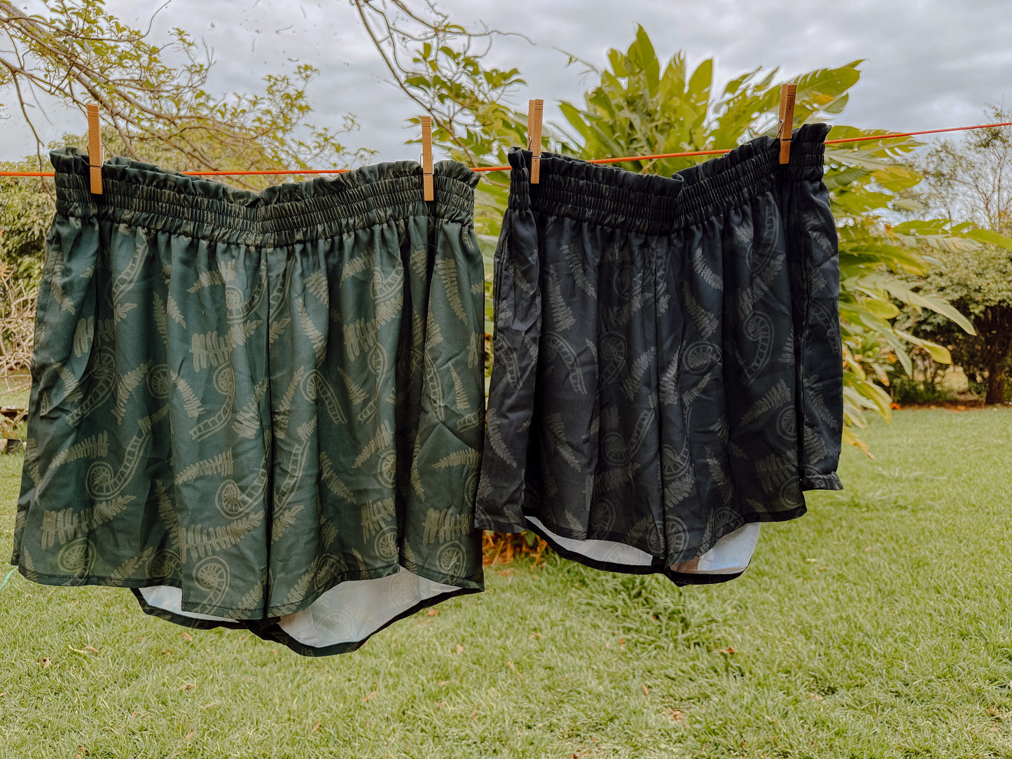 Lana Shorts WILD FERN